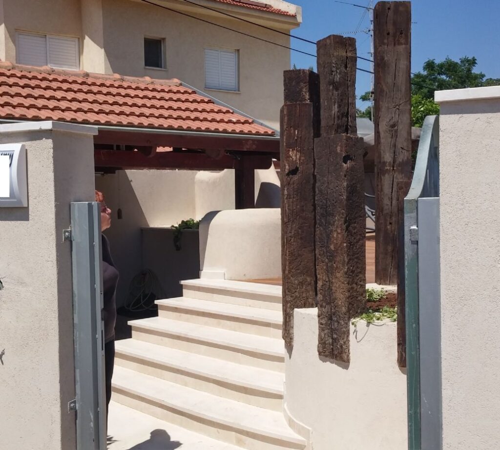 גינת בר אל נס ציונה